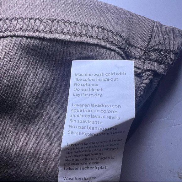 Fabletics Women's Live-In Butterfly Halter Tank Top Willow Bark Size Small Y2K - Picture 10 of 10